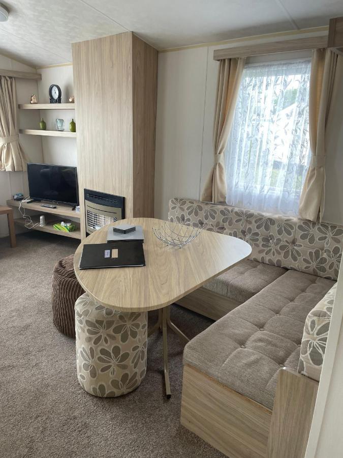 Parkdean Static Caravan On Cherry Tree Holiday Park Great Yarmouth Dış mekan fotoğraf